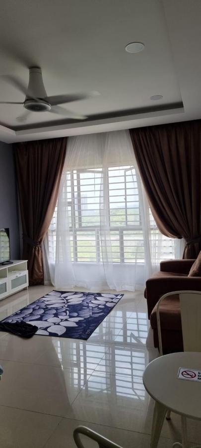 3R2B Entire Apartment Air-Conditioned By Wnz Home Putrajaya For Islamic Guests Only Exterior foto