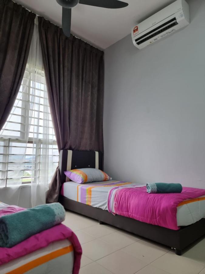 3R2B Entire Apartment Air-Conditioned By Wnz Home Putrajaya For Islamic Guests Only Exterior foto