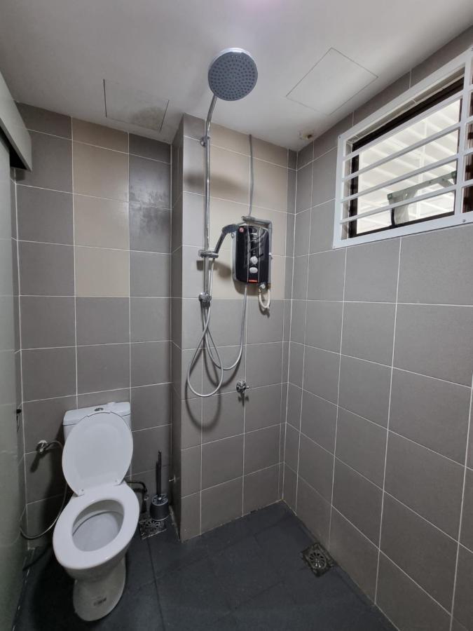 3R2B Entire Apartment Air-Conditioned By Wnz Home Putrajaya For Islamic Guests Only Exterior foto